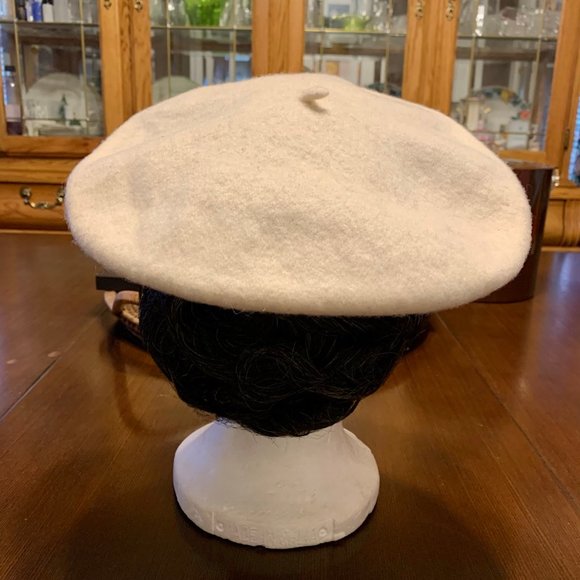 Hat - Picture 3 of 4